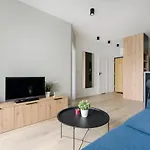 Aparthouse Fabryczna *