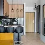 Aparthouse Fabryczna * Lodz