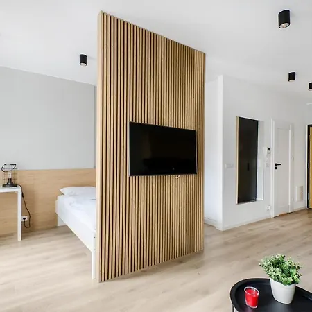 Aparthouse Fabryczna Apartment *