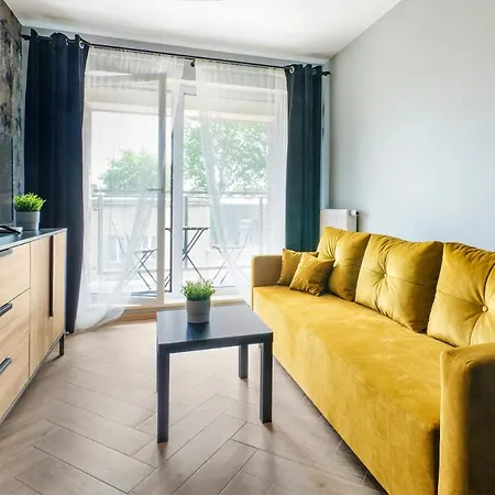 Aparthouse Fabryczna *