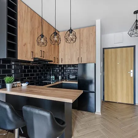 Aparthouse Fabryczna Apartment