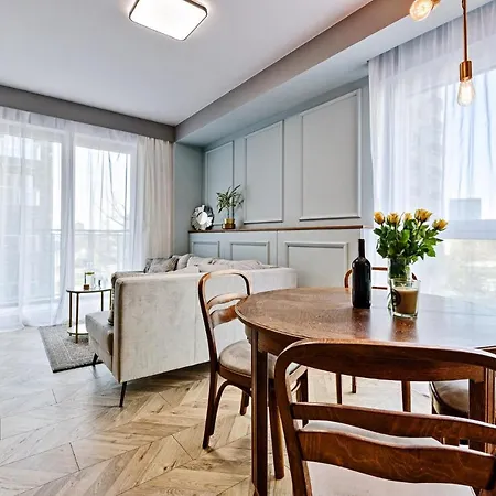 Aparthouse Fabryczna Лодзь