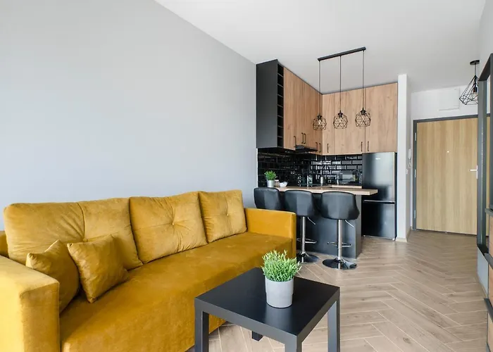 Aparthouse Fabryczna Апартаменты